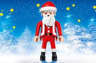 Ein echter Hingucker, nicht nur in den Weihnachtsferien: Der riesige Playmobil XXL-Weihnachtsmann.